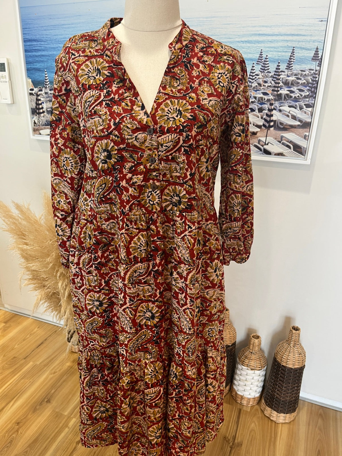 Karma East Tiered Floral Dress – Tan Boho ¾ Sleeve Knee Length | Small