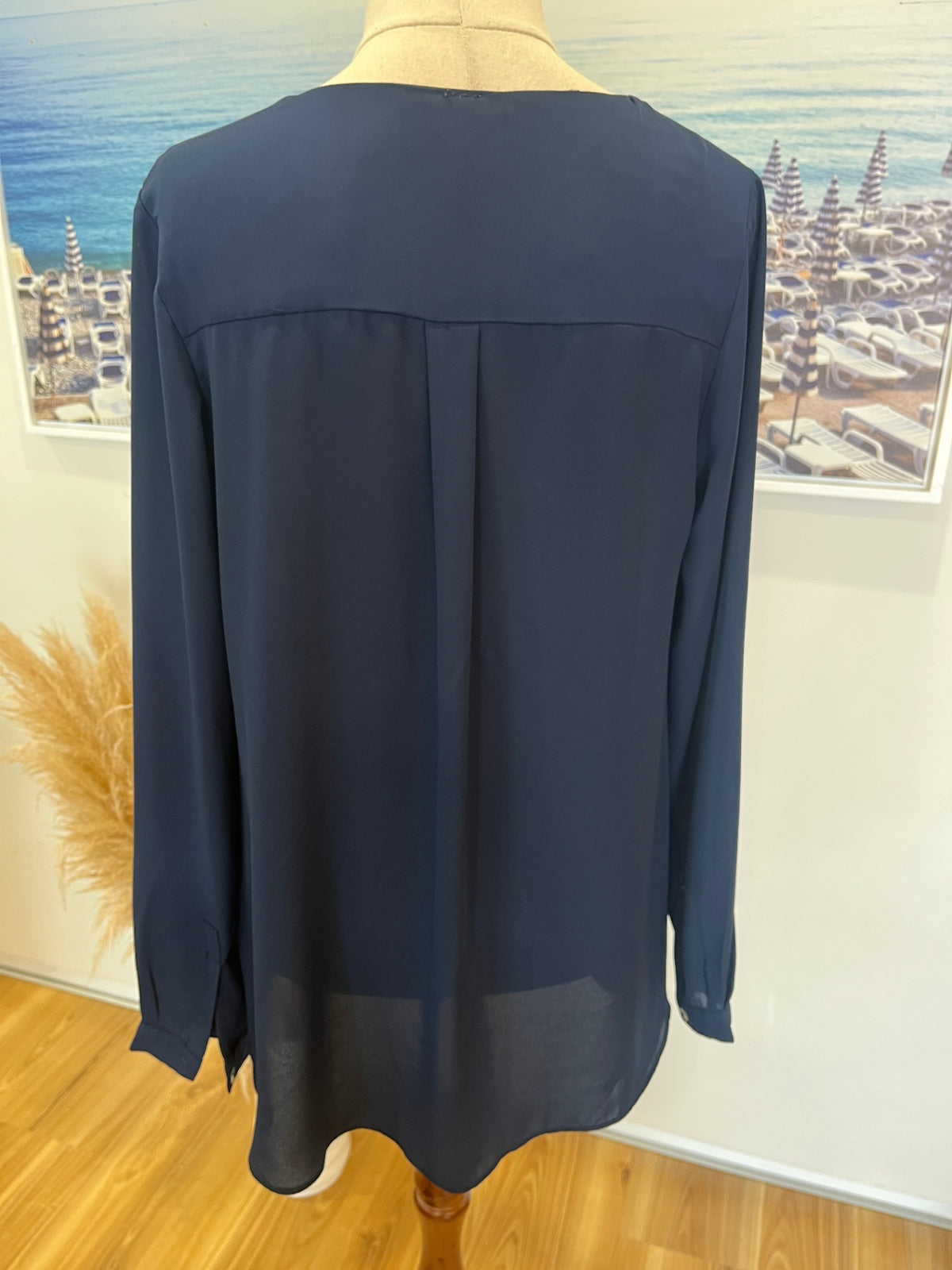 Halo & Hazard Navy Blue Floaty Top Medium – Long Sleeve