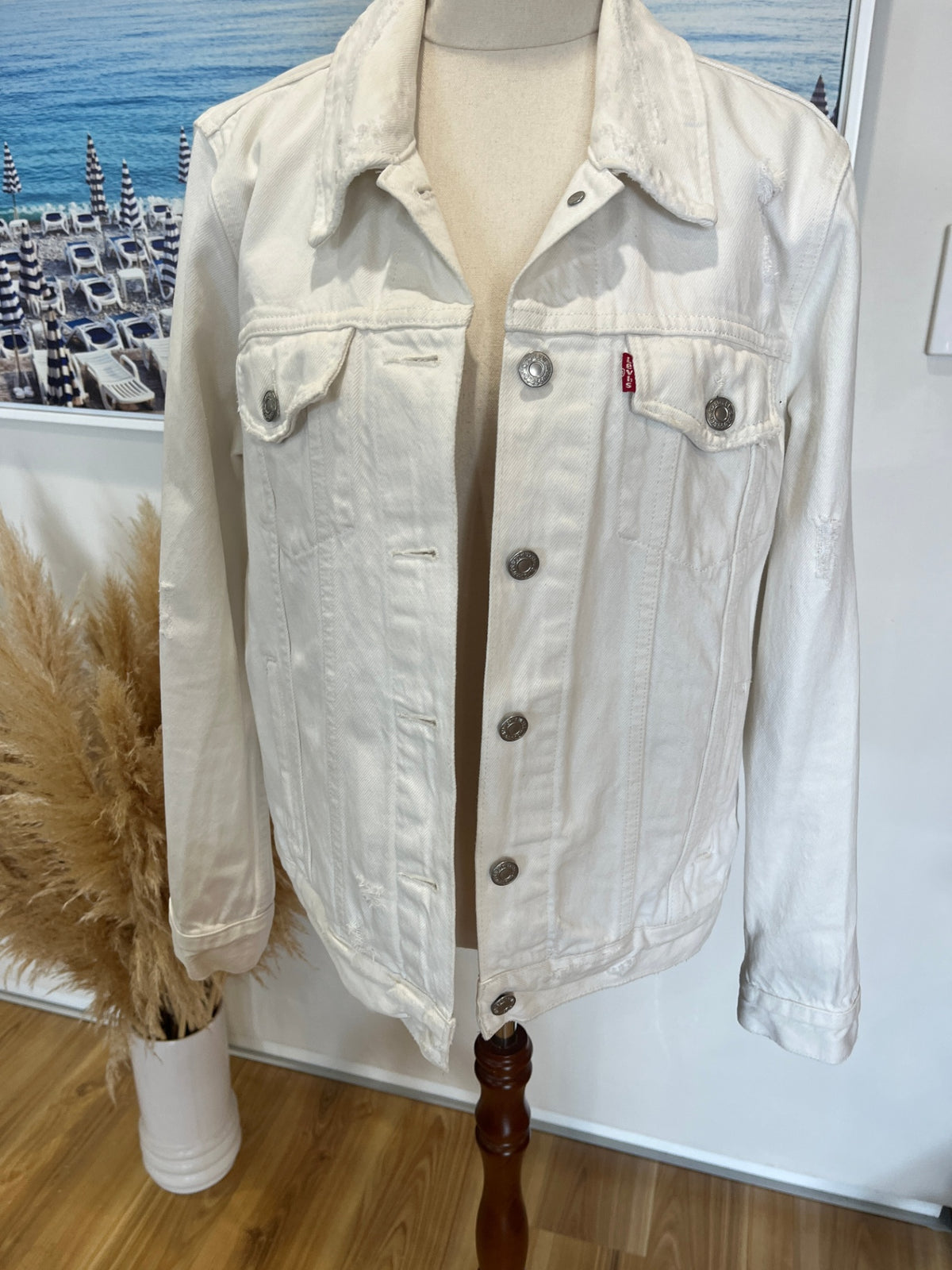 Levi’s Strauss & Co Off-White Denim Jacket Large – Distressed Vintage Style