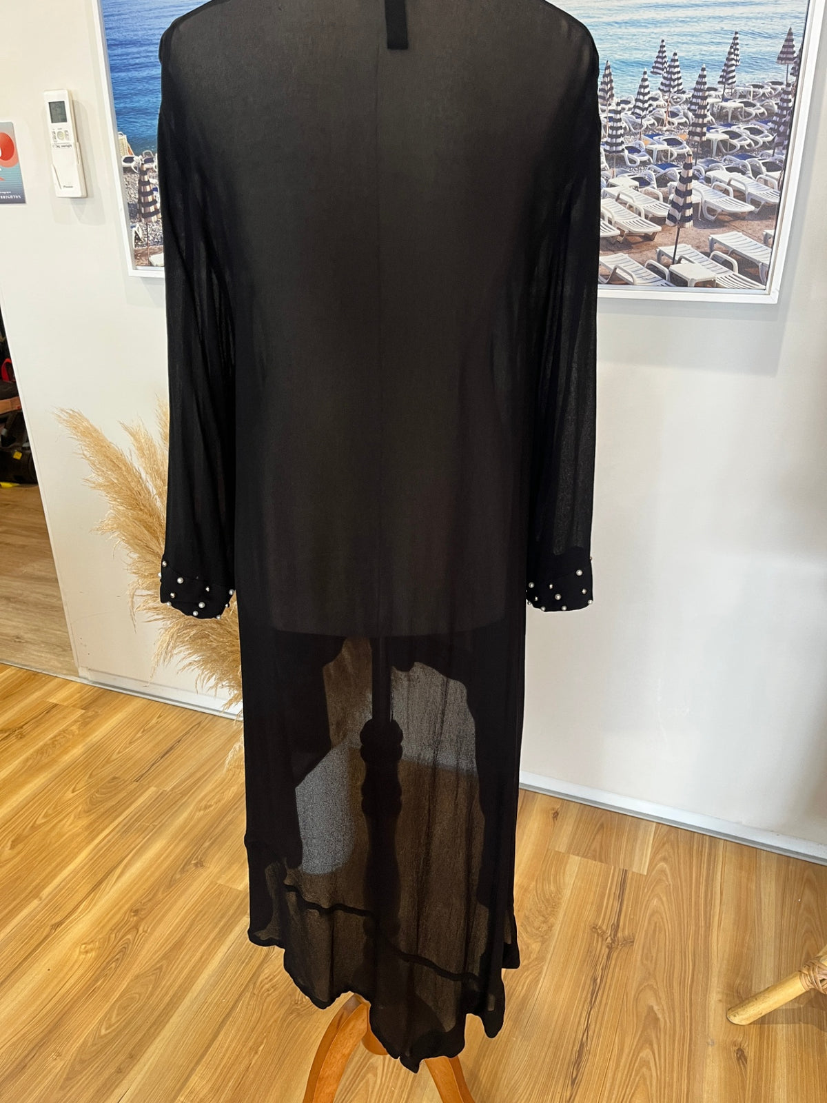Taking Shape Black Long Sleeve Shirt – Classic Size 14