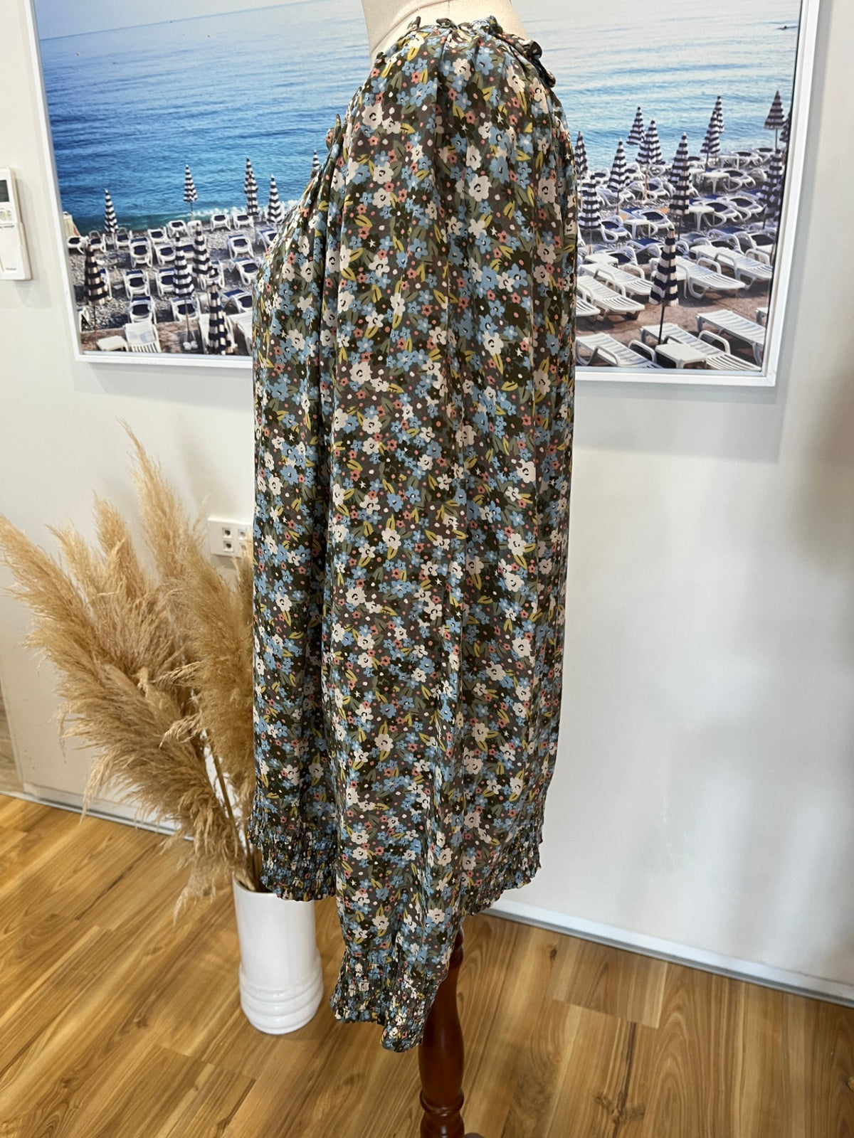 Ella J Green & Grey Floral Long Sleeve Top – Size 18 