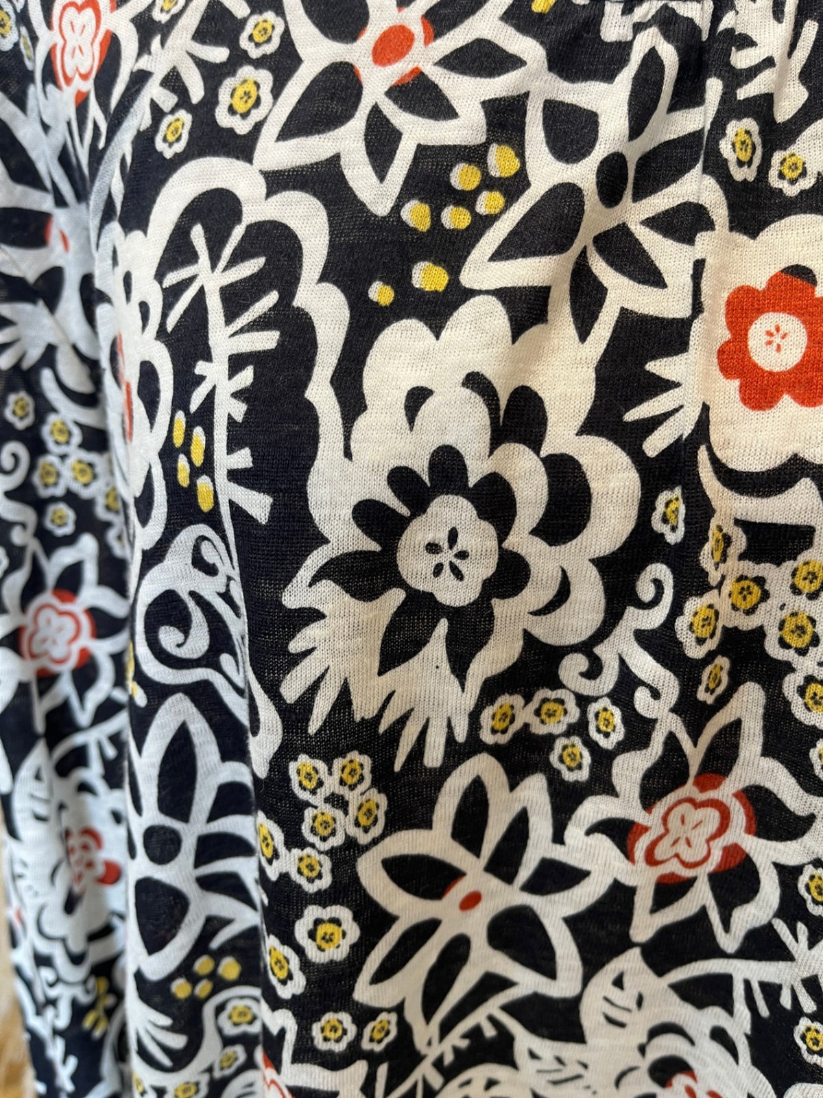 Foil Black & Cream Floral Lightweight Long Sleeve Top – Size Small