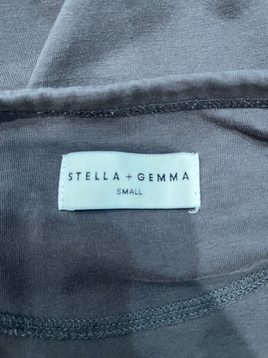 Stella & Gemma Grey Rose Print Long Sleeve Top – Size S