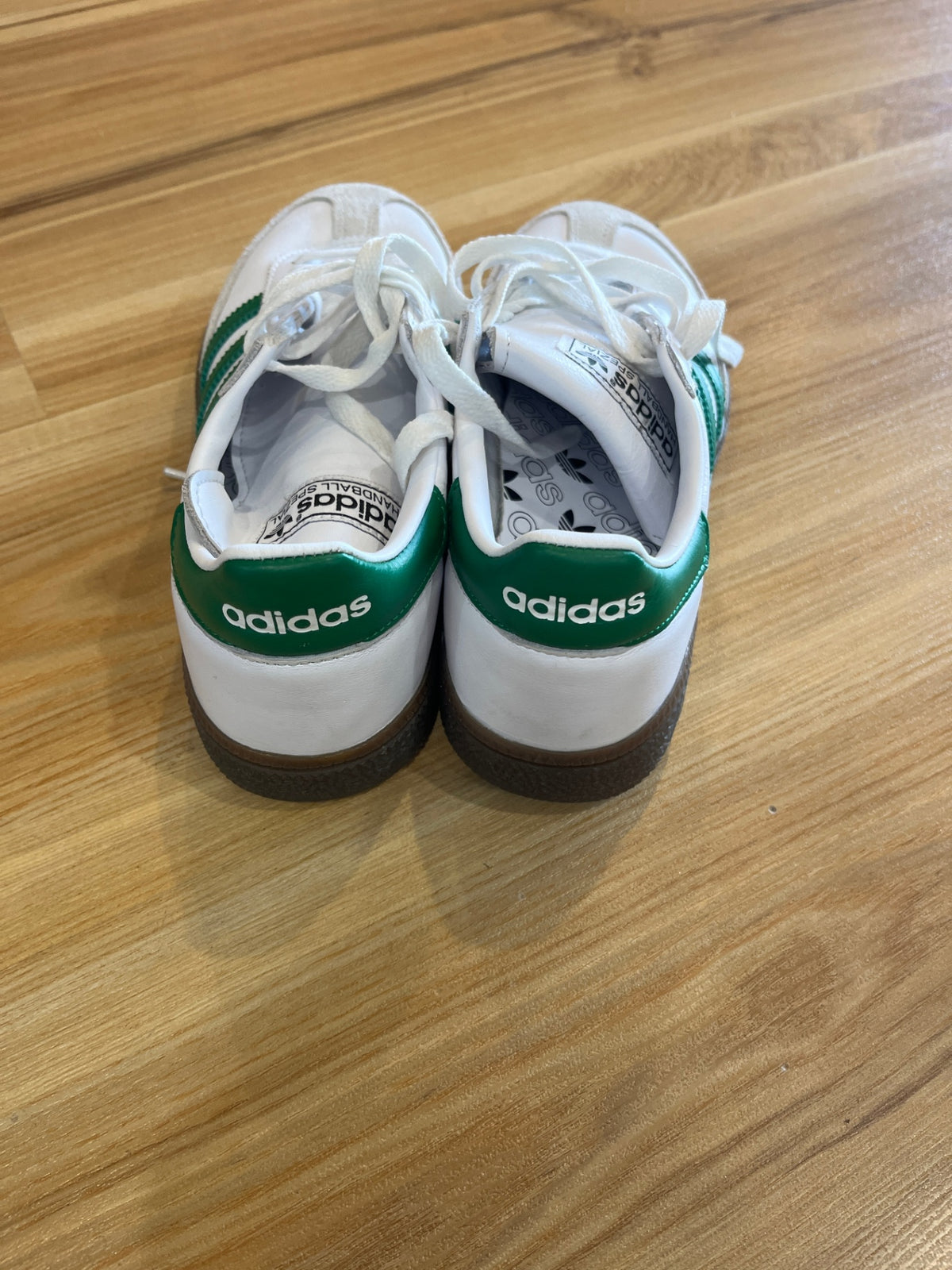 Adidas Handball Spezial White & Green Leather Sneakers – Near New – Size 38⅔